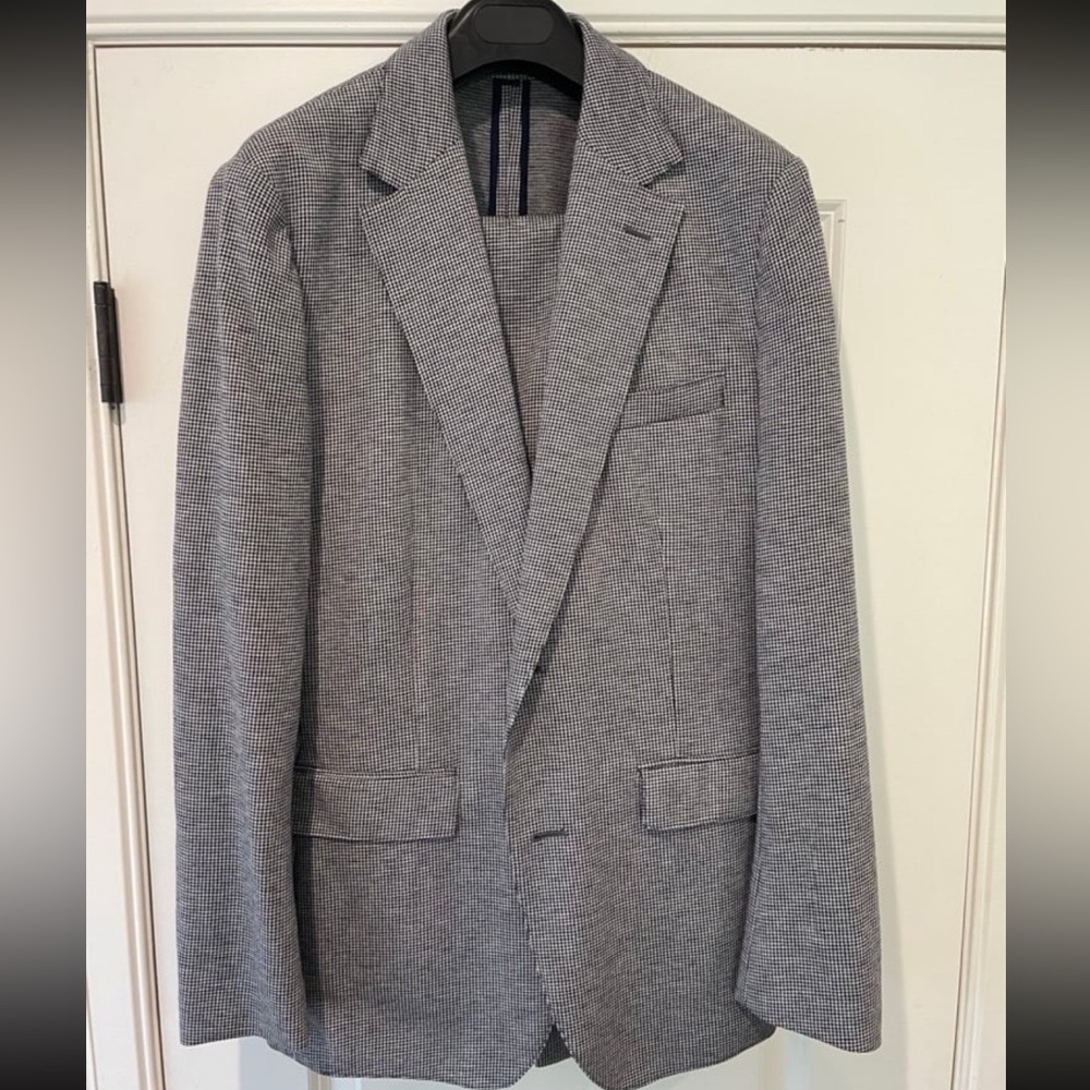 Bonobos houndstooth suit. 40r